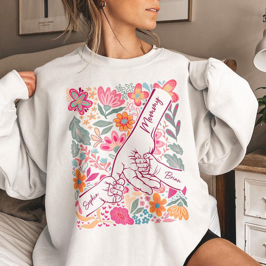 Mother's Day Gifts, Mother & Children Holding Hands Floral Shirt Gift For Mom, Wife, Grandma - Personalized Shirt